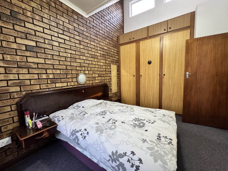 2 Bedroom Property for Sale in Oudorp North West